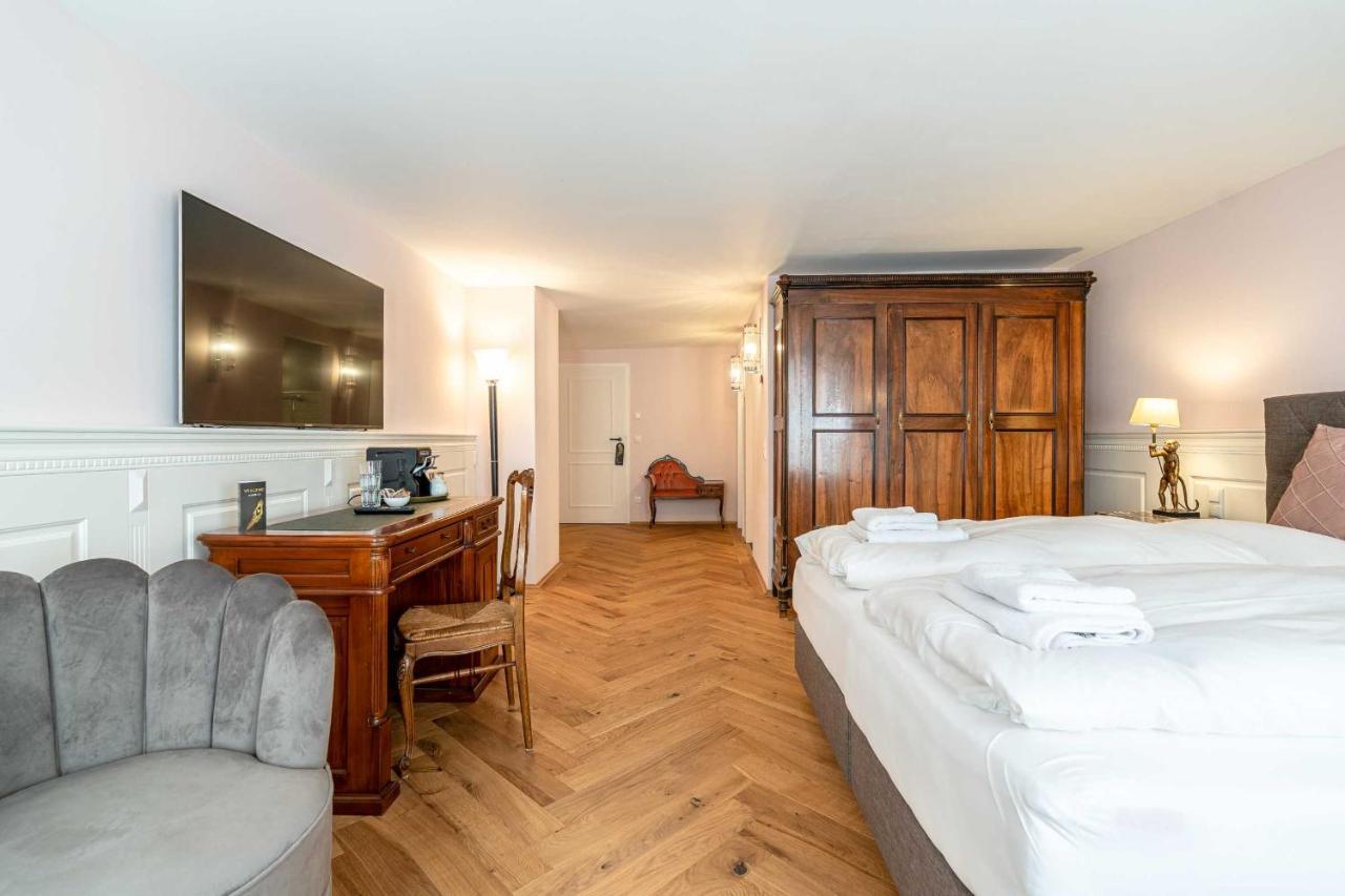 Altstadthotel Bachbraeu 바일하임인오베르바이엠 외부 사진