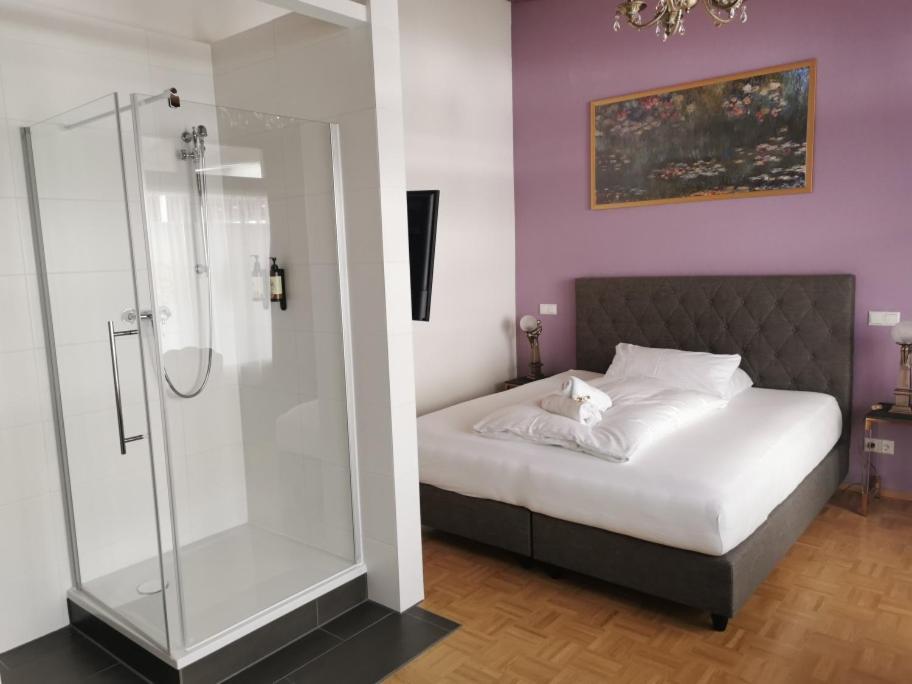 Altstadthotel Bachbraeu 바일하임인오베르바이엠 외부 사진